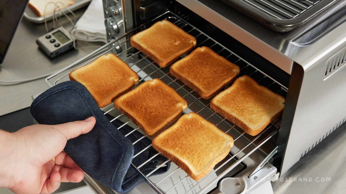 Best RV Toaster Ovens: Tests & Honest Reviews - wilfosbrand.com