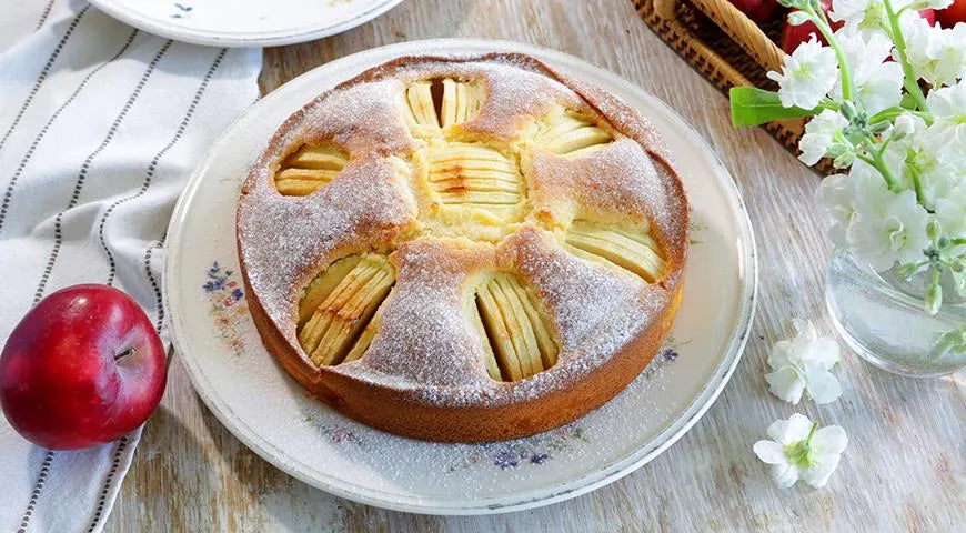 Fluffy Apple Pie (Pyshnyy Pirog s Yablokami) - wilfosbrand.com