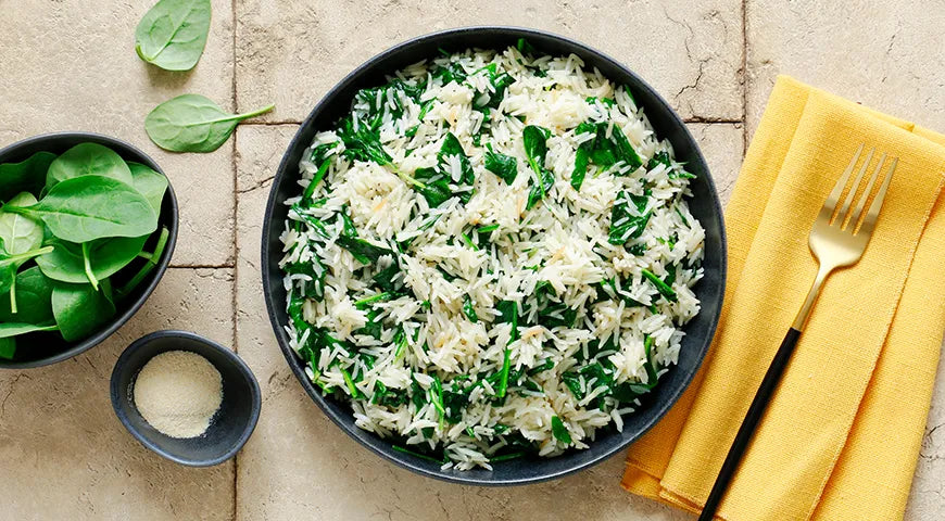 Fried Boiled Rice with Spinach and Garlic - wilfosbrand.com