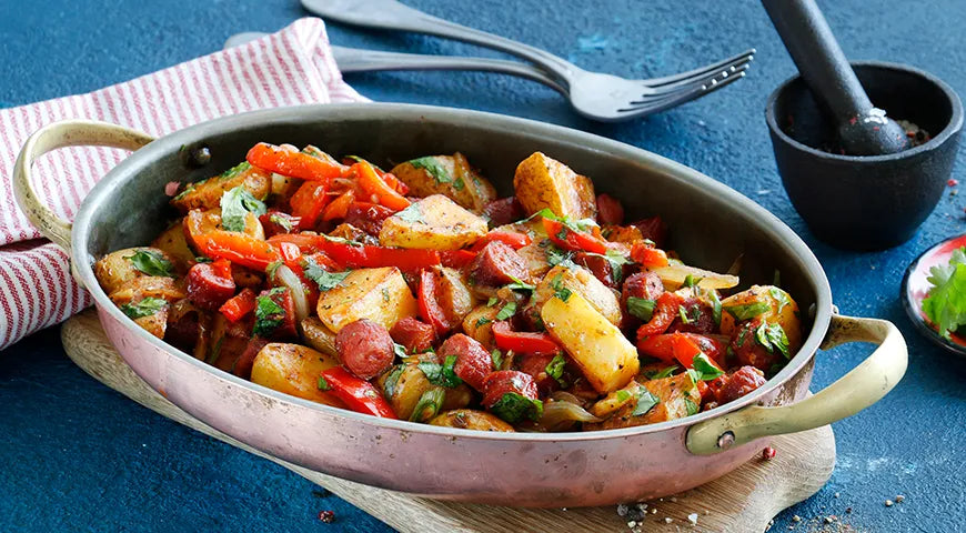 Smoked Sausage with New Potatoes in a Skillet - wilfosbrand.com