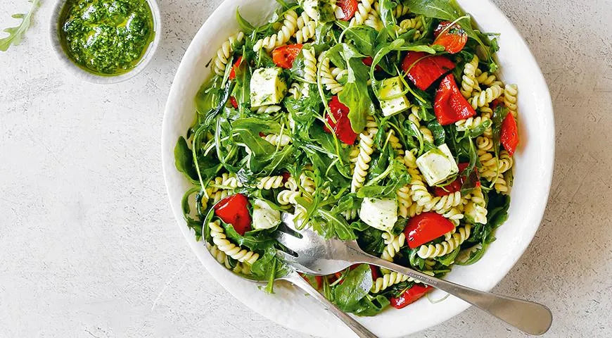 Pasta Salad with Bell Pepper, Mozzarella, and Pesto - wilfosbrand.com