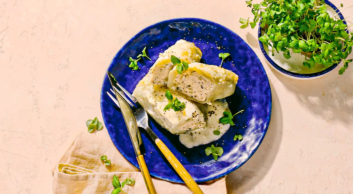 Oven-Baked Young Cabbage Rolls with Turkey and Sour Cream - wilfosbrand.com