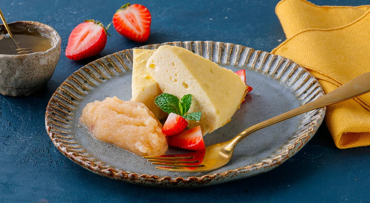 Steamed Cottage Cheese Pudding with Baked Apple Sauce - wilfosbrand.com