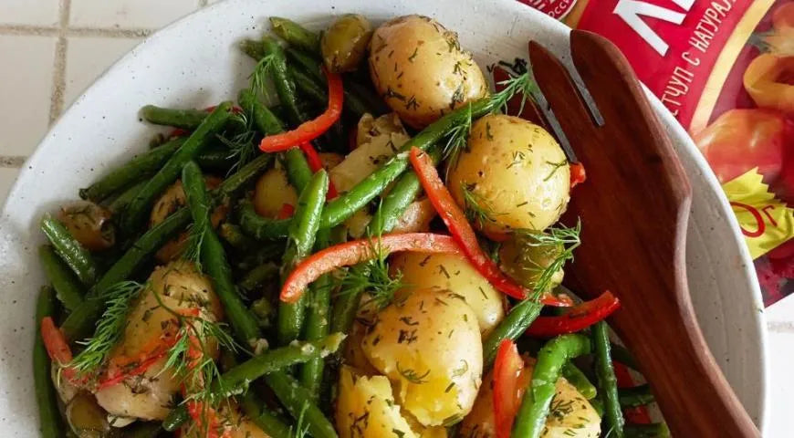 Potatoes with Bell Peppers and Green Beans: A Light and Easy Lunch - wilfosbrand.com