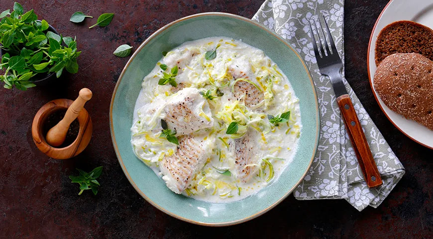 Cod with Leeks in Cream Sauce: A Russian Classic - wilfosbrand.com