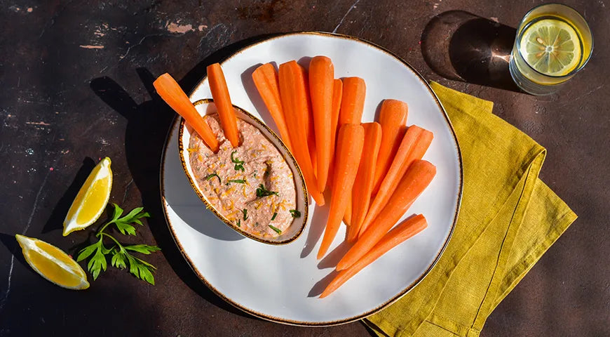 Young Carrots with Cottage Cheese and Tomato Sauce - wilfosbrand.com