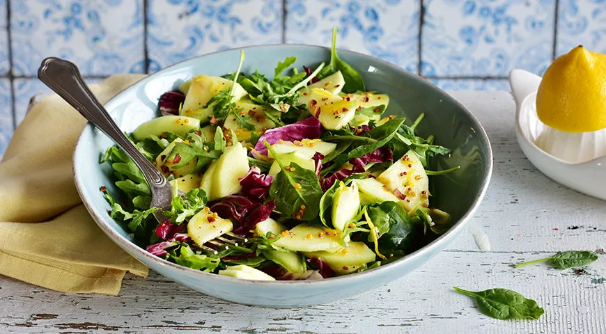 Green Salad with Apple and Lemon - wilfosbrand.com