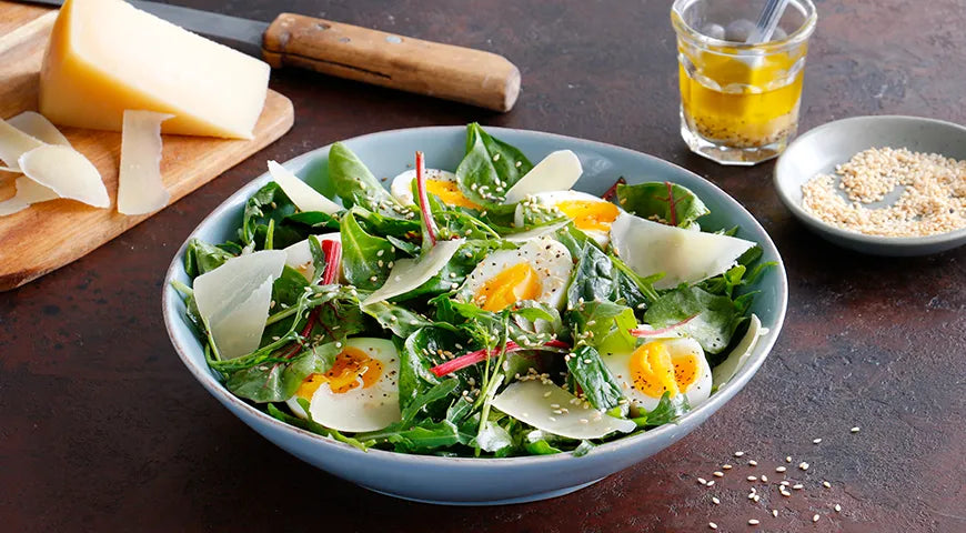 Green Salad Leaves with Cheese - wilfosbrand.com