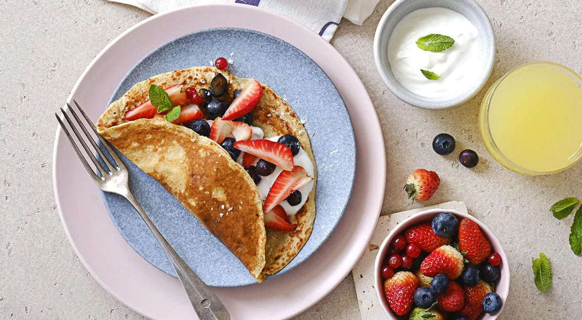 Oatmeal Pancake with Yogurt and Berries - wilfosbrand.com