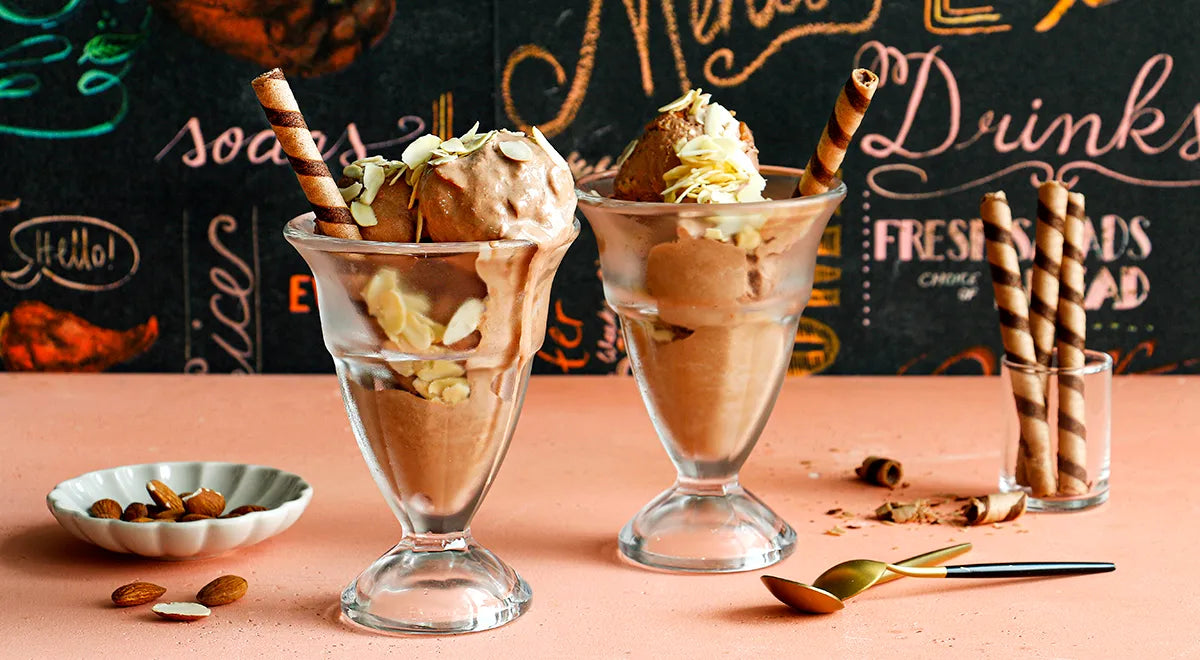 Rich Chocolate Ice Cream with Cream - wilfosbrand.com