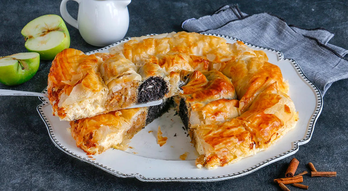 Three-Filling Snail Pie (Pirog s Tremya Nachinkami Ulytka) - wilfosbrand.com