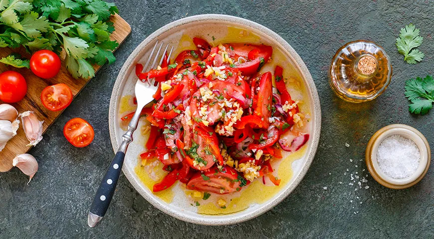 Tomato and Marinated Sweet Pepper Salad - wilfosbrand.com