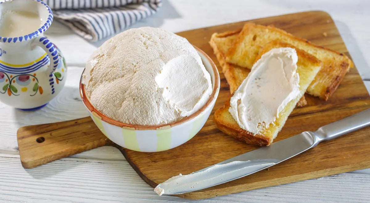 The Simplest Ryazhenka Cheese - wilfosbrand.com