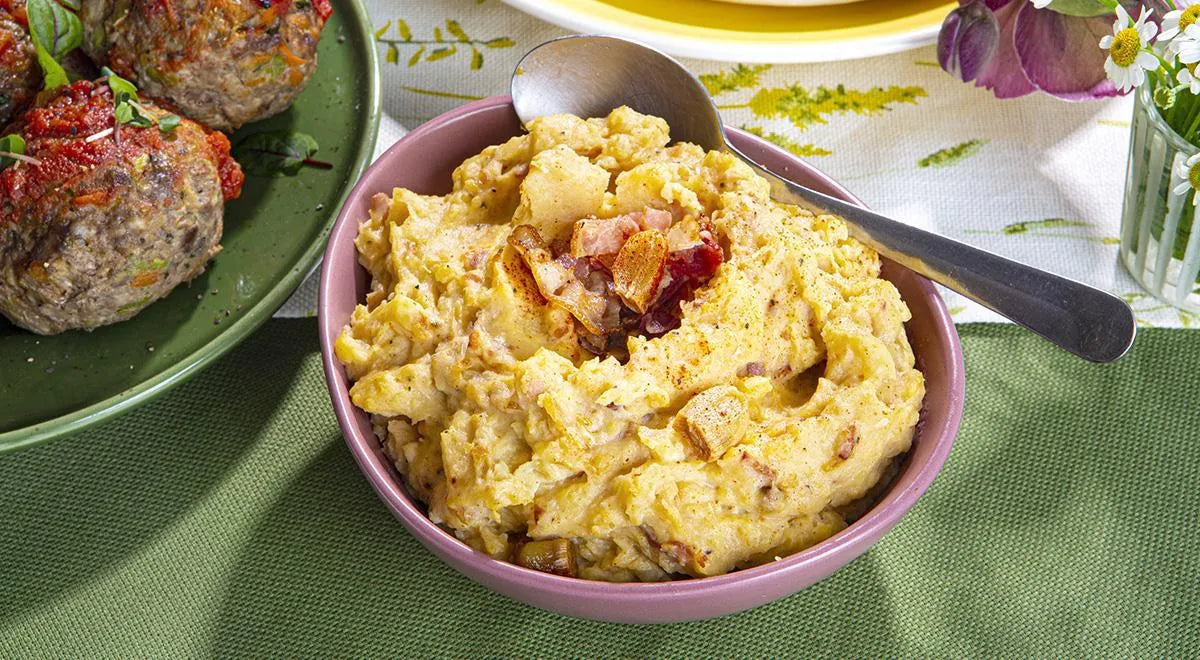 The Ultimate Mashed Potatoes with Roasted Garlic and Bacon - wilfosbrand.com