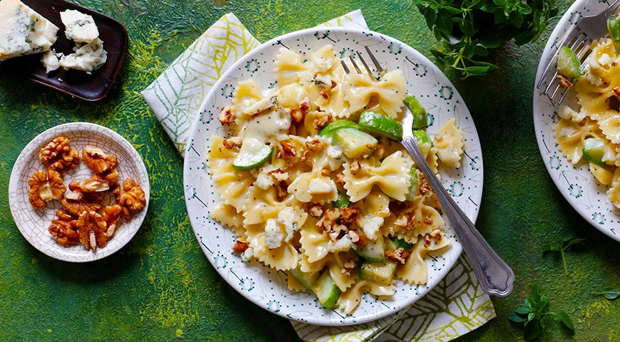 Pasta with Zucchini and Creamy Cheese Sauce - wilfosbrand.com
