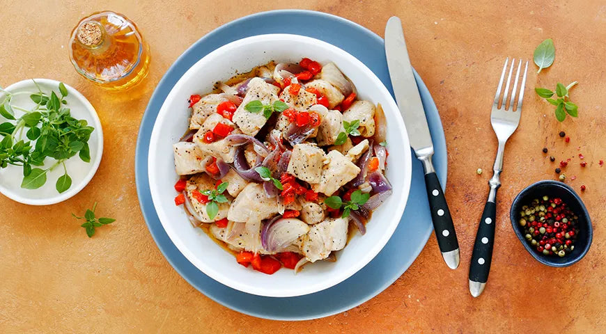 Quick Pork with Onion and Bell Pepper in a Skillet - wilfosbrand.com
