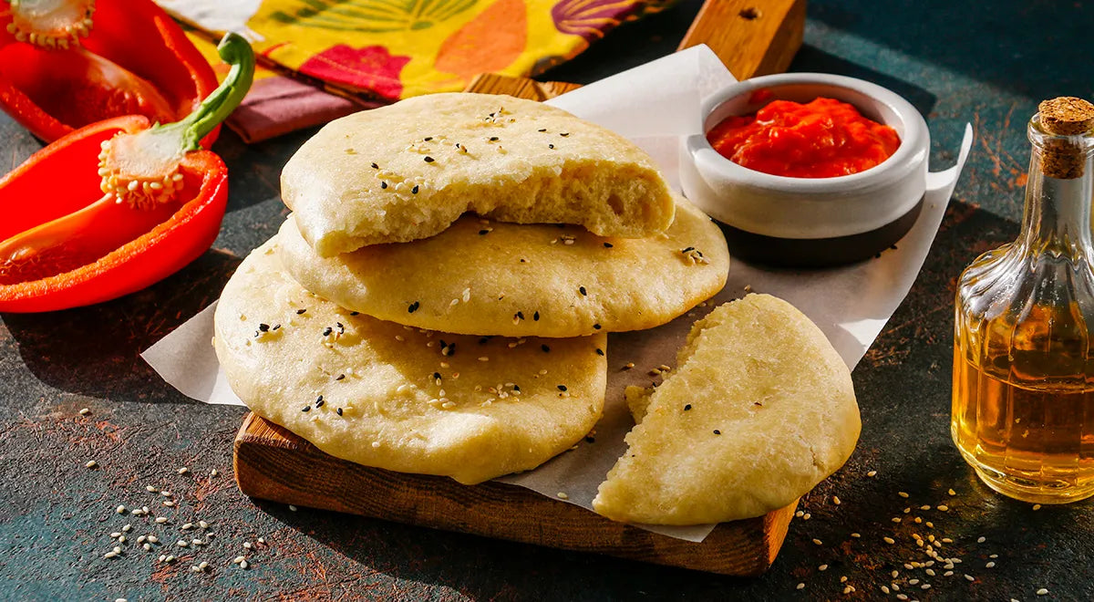 Salt-Free Flatbreads with Roasted Pepper Spread - wilfosbrand.com