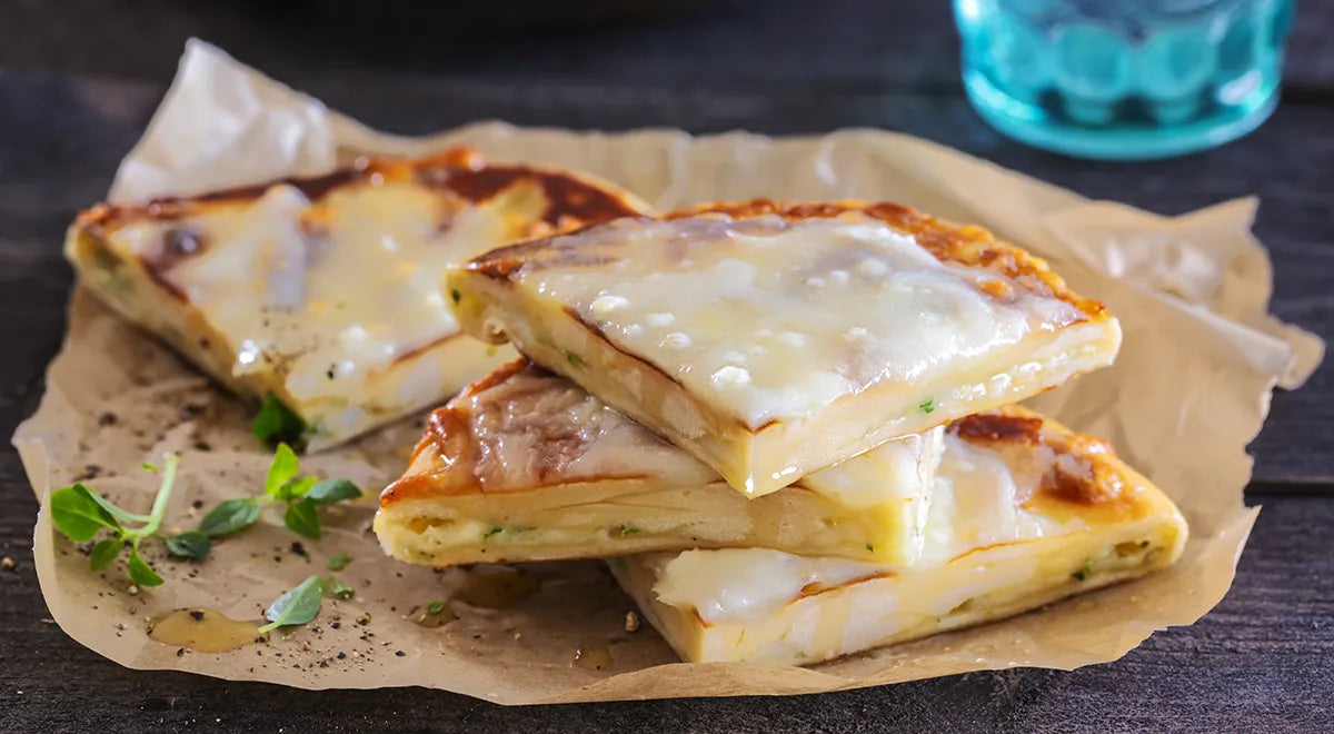 Megrelian Khachapuri with Cottage Cheese and Cheese in a Skillet - wilfosbrand.com