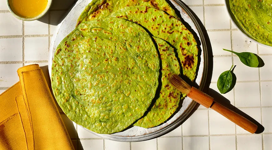 Cheesy Green Flatbreads with Spinach and Parmesan - wilfosbrand.com