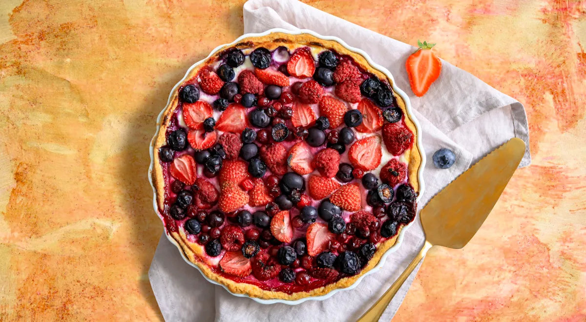 Open Pie with Cottage Cheese Filling and Berries - wilfosbrand.com