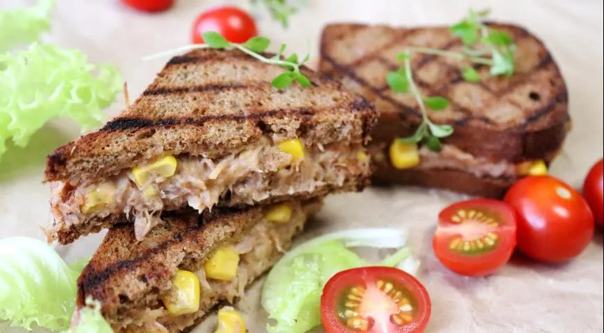 Chicken and Corn Sandwiches with Melted Cheese - wilfosbrand.com