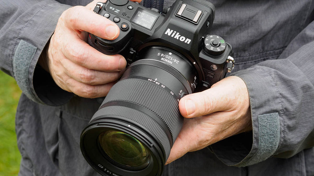 Best Mirrorless Camera - Grand Goldman