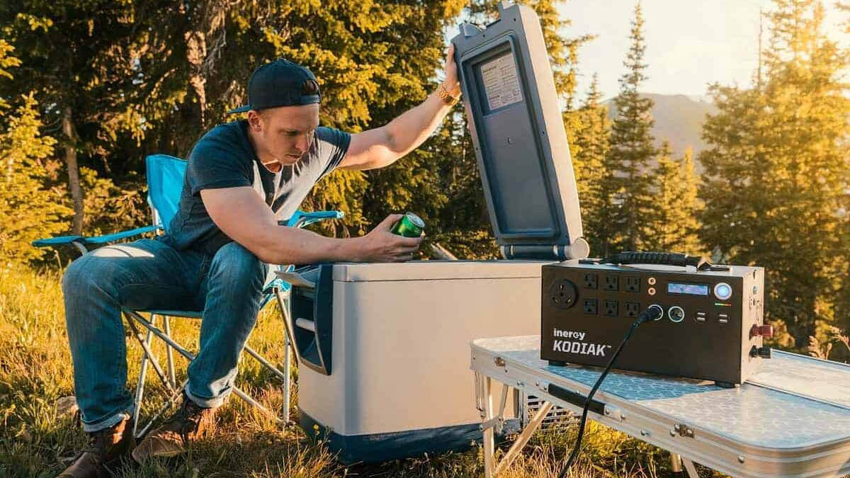 Best Solar Generator - Grand Goldman