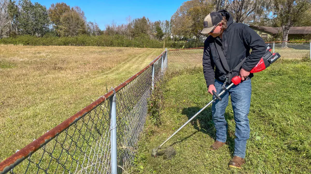 Best String Trimmer for Commercial Use - Grand Goldman
