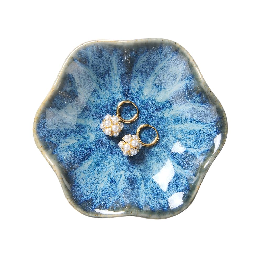 Lotus Leaf Shape Ring Holder Dish, Small Key Bowl, Ceramic Trinket Tray Jewelry Dish Organizing Necklace Earrings for Mom Friend Sister, White. All Jewelries Are NOT Included.