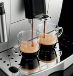 Повністю автоматична кавоварка DeLonghi Magnifica XS для еспресо та капучино з ручною системою капучино, сріблястий колір