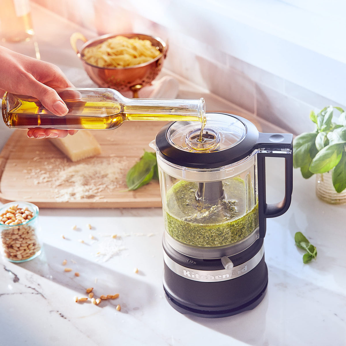 Подрібнювач продуктів KitchenAid на 5 чашок - KFC0516, матово-чорний
